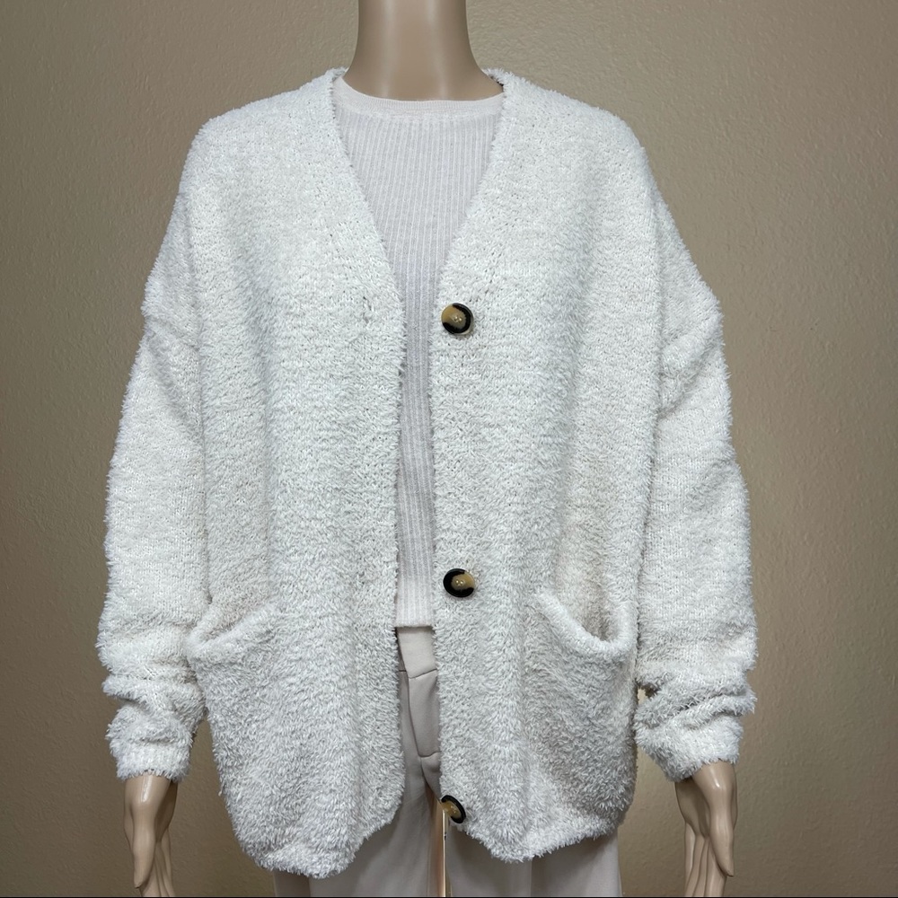🌱 Cozy Luxury Cardigan